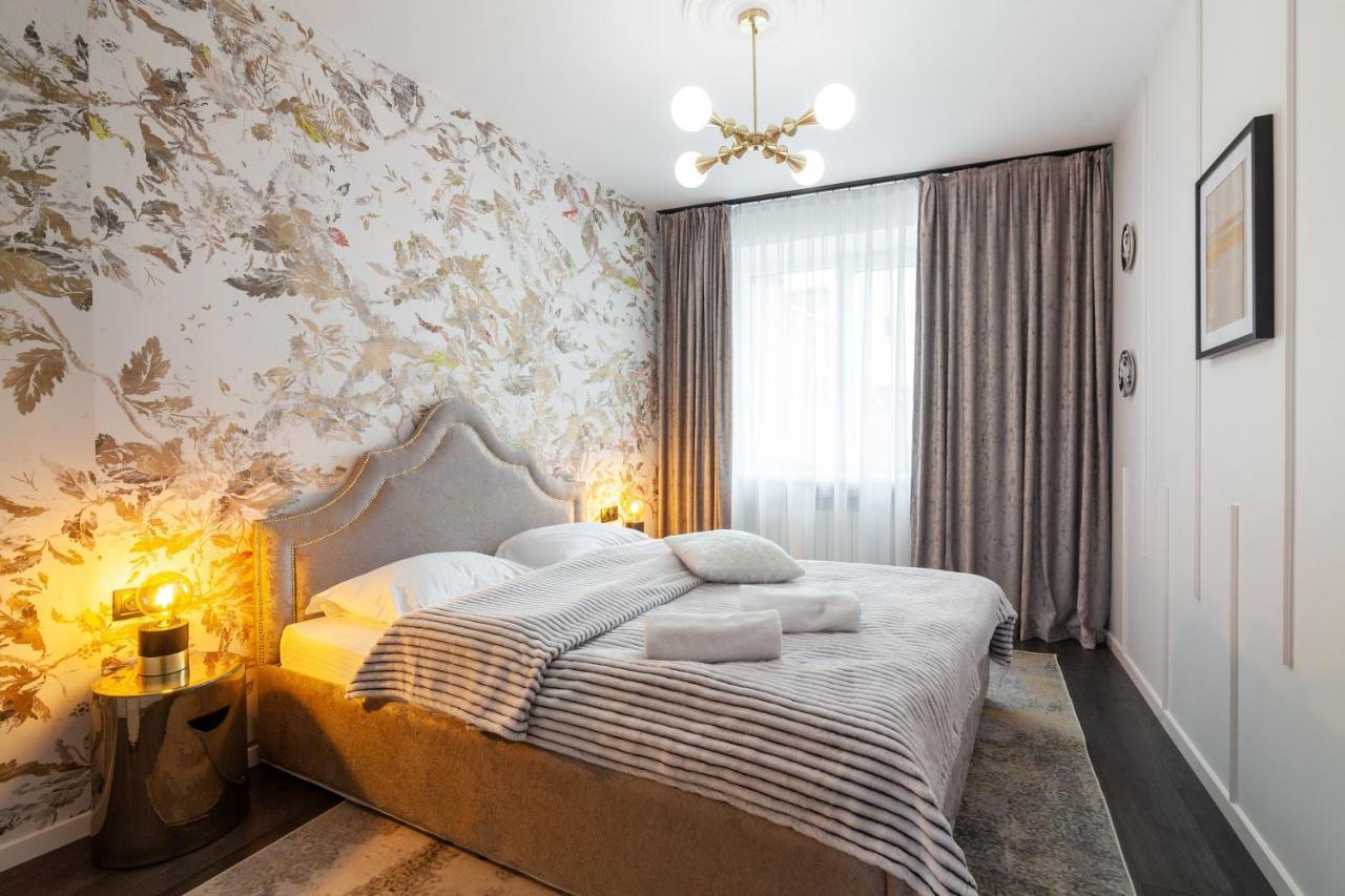 לבוב Leogrand Apartments On Svobody Avenue מראה חיצוני תמונה